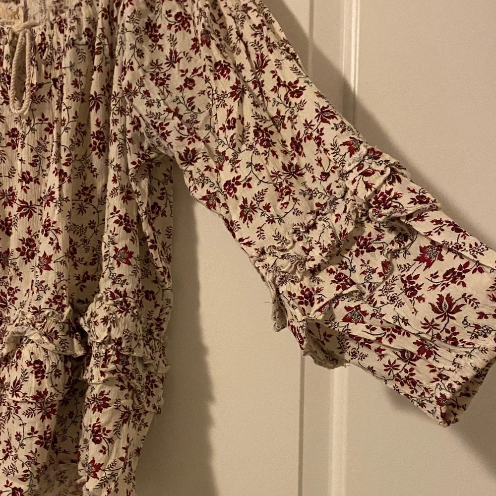 Ralph Lauren Cream and Red Floral Blouse - Picture 3 of 5